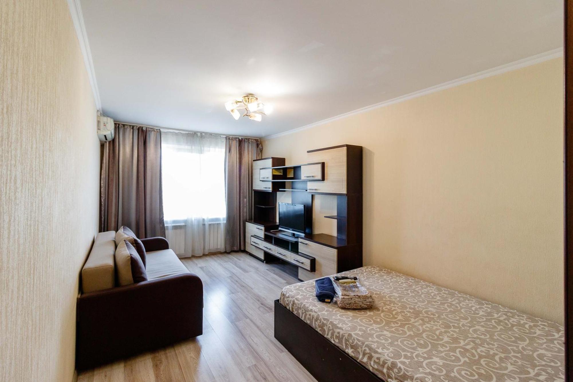 Kvartirkoff Na Obolonskiy Prospekt 9 Apartment
