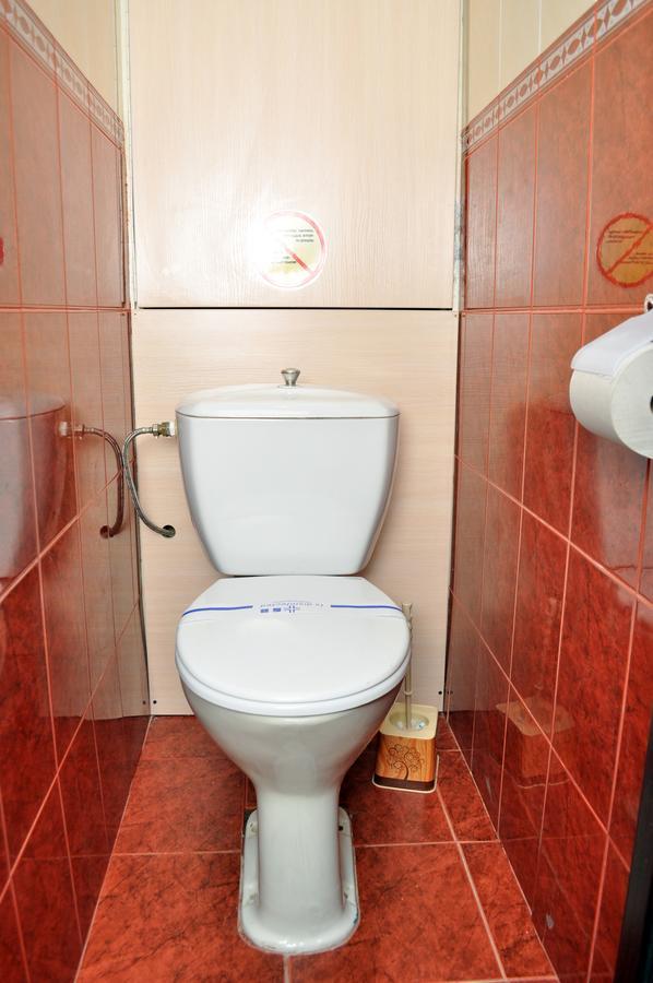 Kvartirkoff Na Obolonskiy Prospekt 9 Apartment *